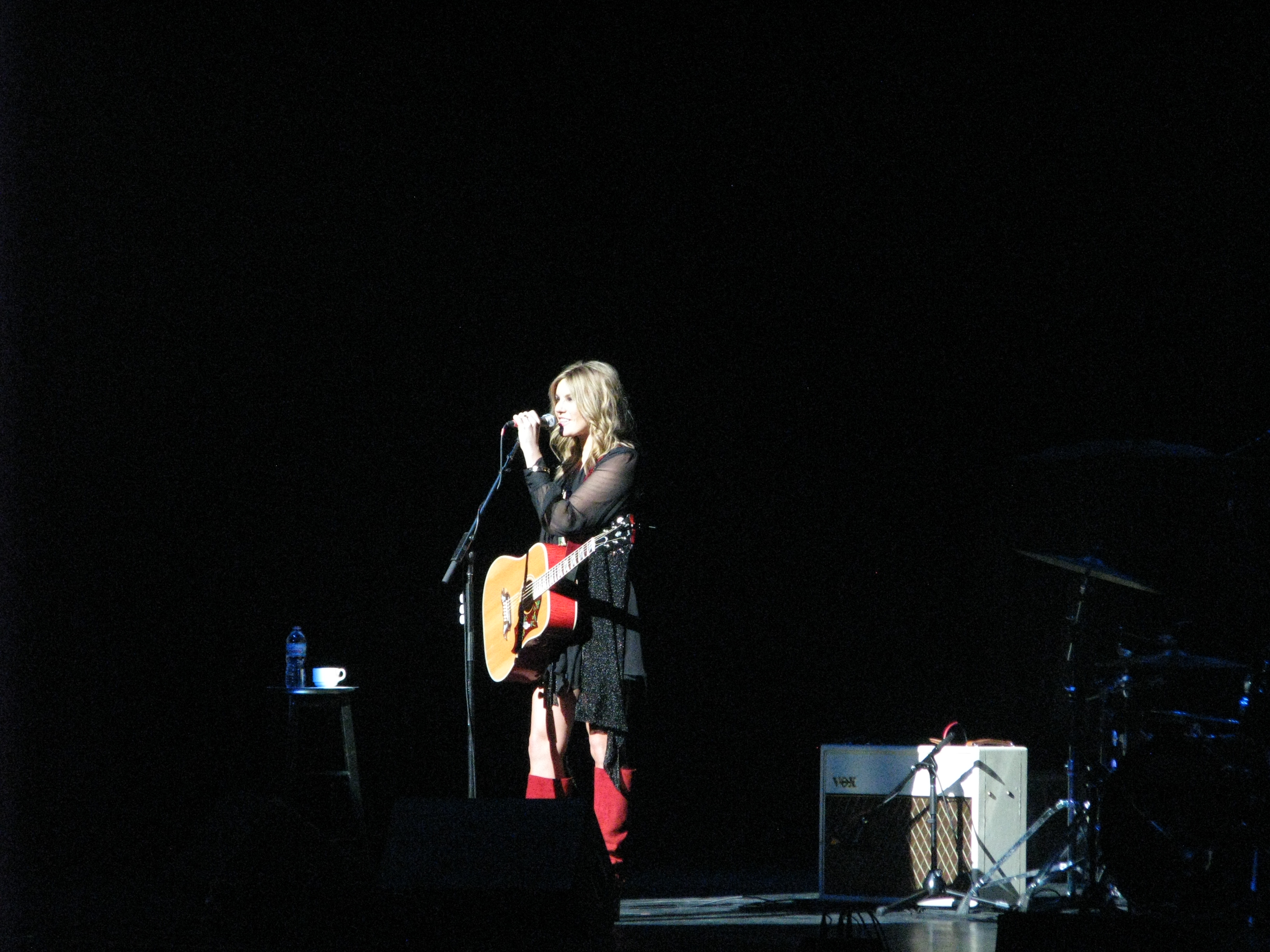 GracePotter2012-12-15MistletoeShowStLouisOH (1).JPG